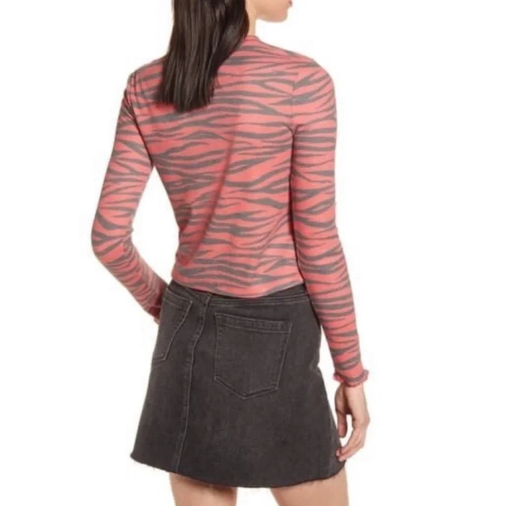 BP Nordstrom red tango zebra stripe cozy thermal top (NWOT) - Picture 4 of 9